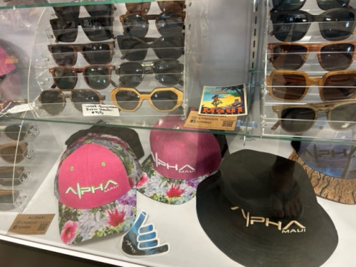 Tropical Edge – Alpha Maui Gear Display